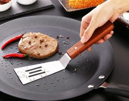 Ahşap Saplı Paslanmaz Çelik Spatula